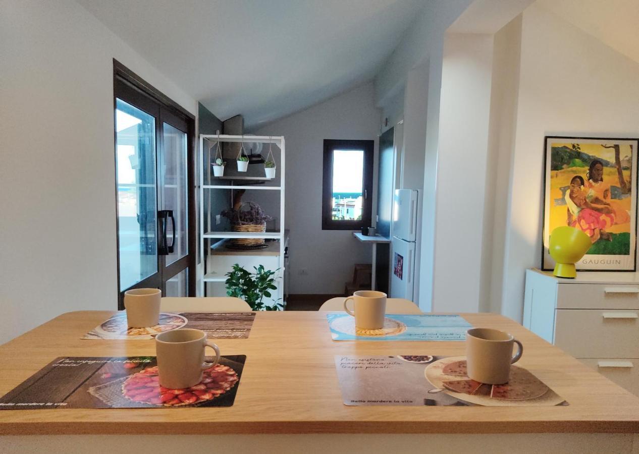 Rita'S Apt&Rooms Noto Bagian luar foto